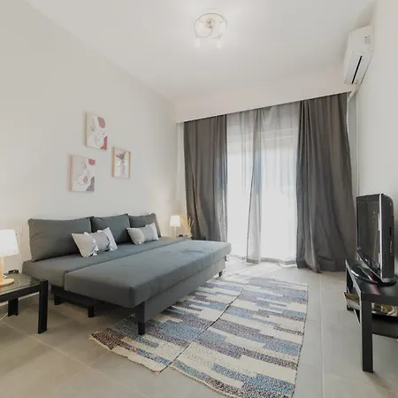 Апартаменты Celia's Apparntment Сере