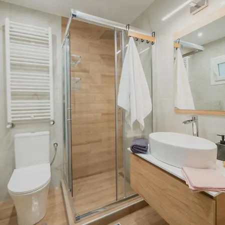 Celia's Apparntment * سيرس